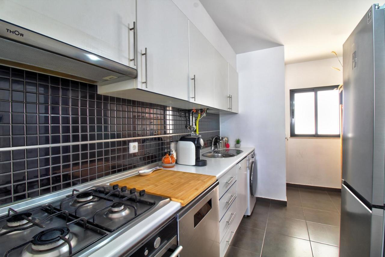 Apartamento Center Location, Ac, Swimming Pool, And Parking Olhão Exterior foto