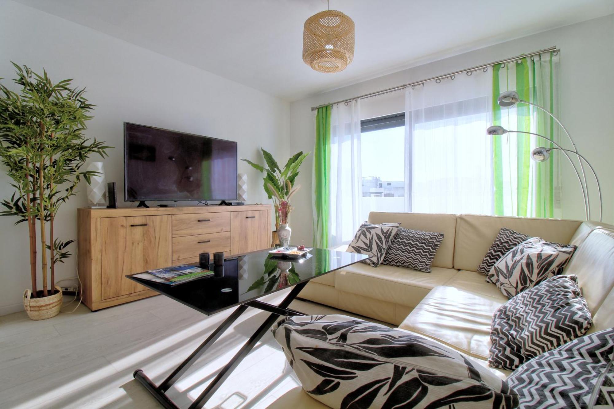 Apartamento Center Location, Ac, Swimming Pool, And Parking Olhão Exterior foto
