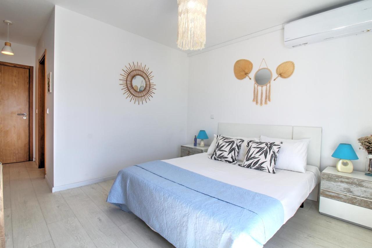 Apartamento Center Location, Ac, Swimming Pool, And Parking Olhão Exterior foto